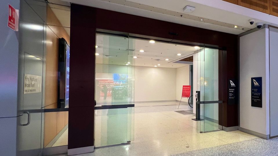 Keep an eye out for the subtle signage at the entrance, or you may find yourself at the Qantas Club.